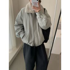 批发实拍羊羔毛翻领工装外套短款派克羽绒服女冬季