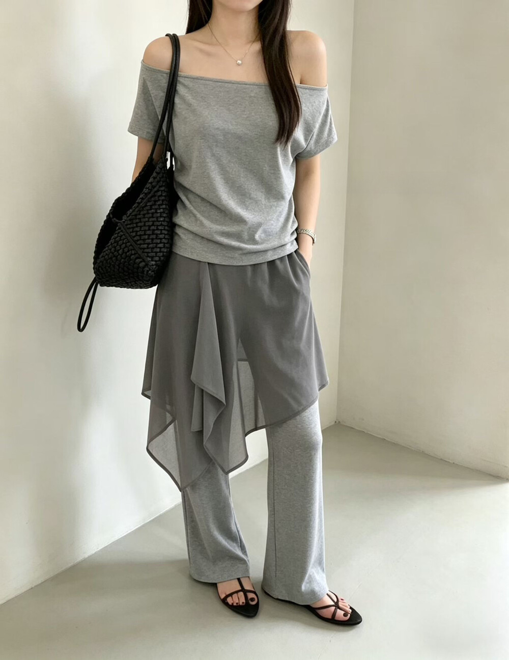 26 여름 켜기 새로운 익스트림 제인 측면 펌프 Pleat 반팔 티셔츠 슬림해 보이는 캐주얼 바지 두 조각 세트 조립 방귀 커튼