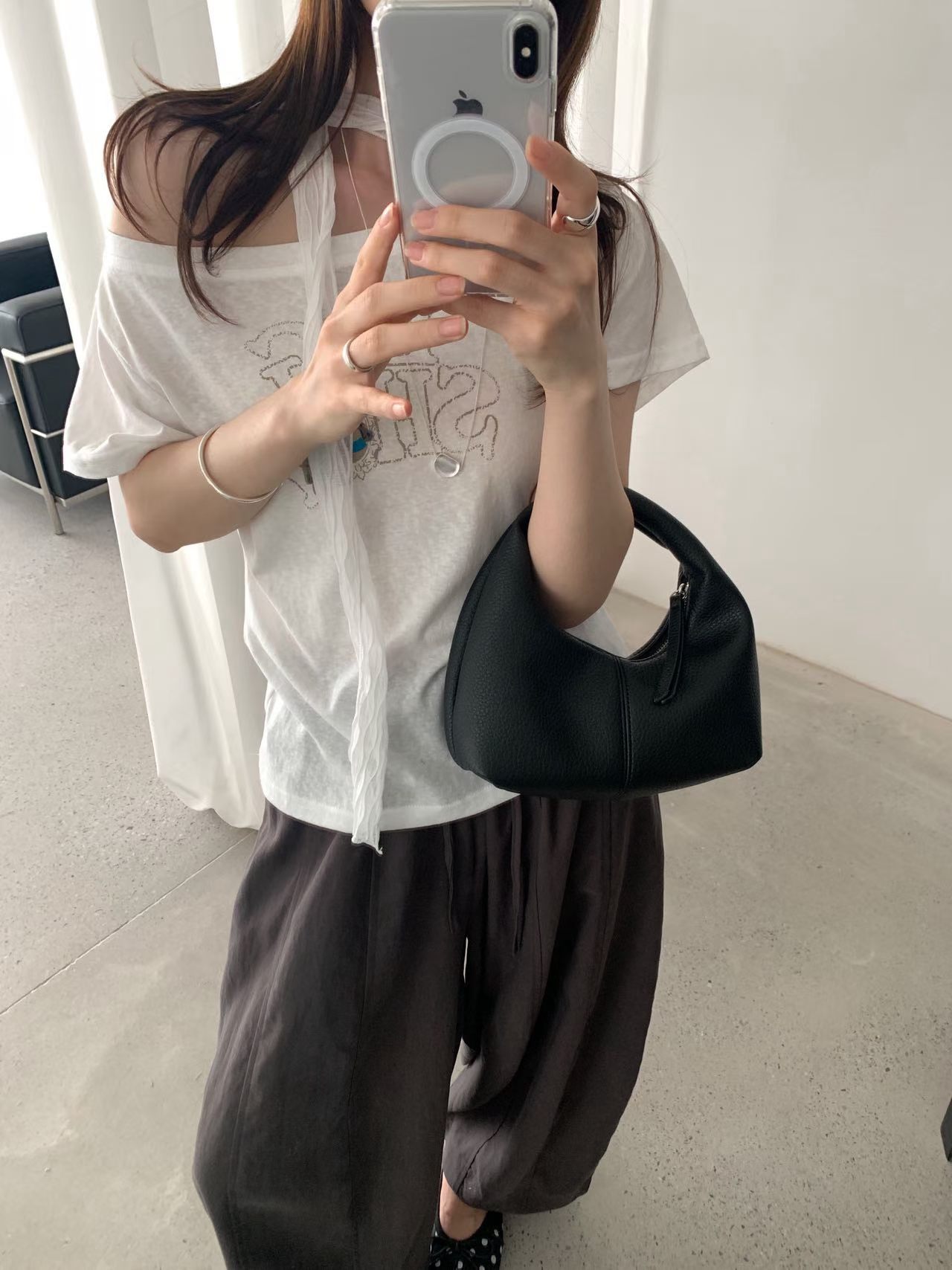 실사 26 년 여름 켜기 새로운 비스듬한 어깨 만화 강아지 프린트 반팔 티셔츠 경기 스카프
