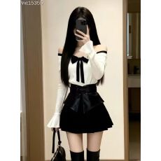 批发辣妹套装裙女秋冬新款法式蝴蝶结一字肩长袖T恤<b class='q'>百褶</b>半身裙两件套