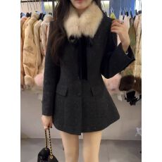 批发2025冬狐狸毛<b class='q'>修身</b>外套女洋气中长加厚大衣小个子