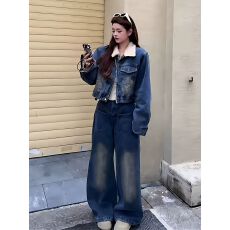 批发冬季新款<b class='q'>韩版</b>时尚洋气羊羔毛翻领<b class='q'>牛仔</b><b class='q'>外套</b>+高腰阔腿裤两件套