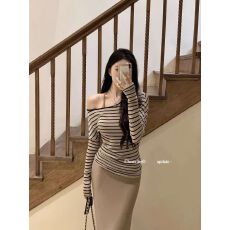 批发春季时尚套装莱赛尔条纹斜肩上衣垂坠感<b class='q'>莫代尔</b>长款吊带连衣裙
