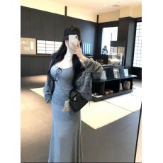 批发2026春季新款时尚设计感波点连帽<b class='q'>卫衣</b>灰色吊带<b class='q'>连衣裙</b>两件套套装女