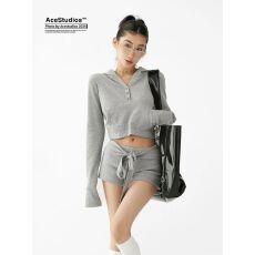 批发两色套装美式辣妹短款连帽上衣+设计感绑绳修身短<b class='q'>裤</b>女