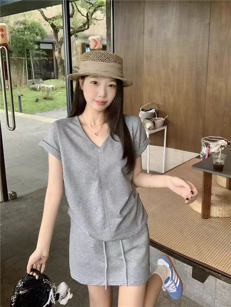 실사 캐주얼 외국 가스 연령 감소 반신 스커트 여성 여름 빅 사이즈 지방 mm 슬림해 보이는 표지 고기 고급 센스 품격 투피스 세트