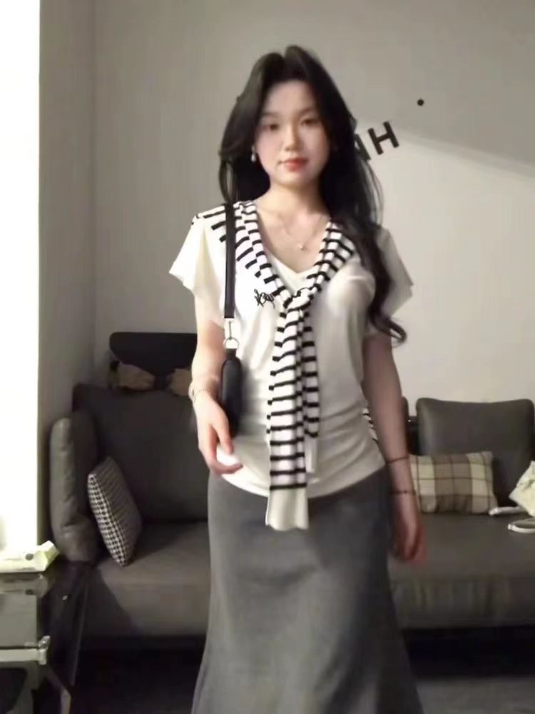 새로운 아메리칸 조수 브랜드 몸매 가꾸기 핫걸 V넥 맨위 숄 허리밴드 반신 스커트 3 세트