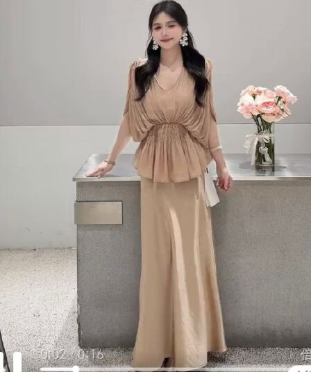 부드러운 바람 주름 스트랩 쉬폰 블라우스 디자인 센스 V넥 순수한 욕망 맨위 반신 스커트 투피스 세트