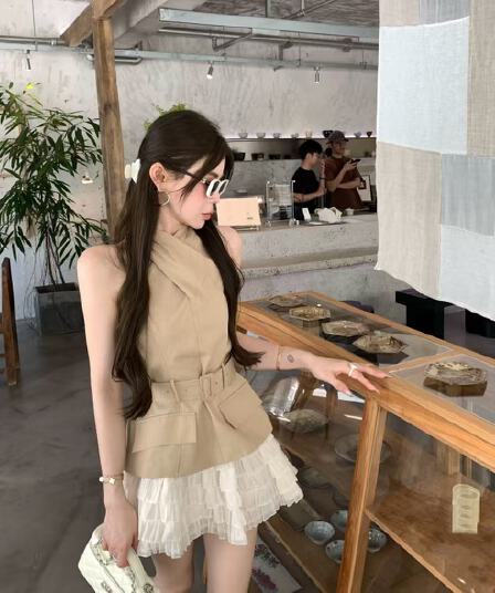 감기 원 웨이 카키 색 십자가 벨트 조끼 베이지 색 쉬폰 무거운 작업 층 반 스커트 세트