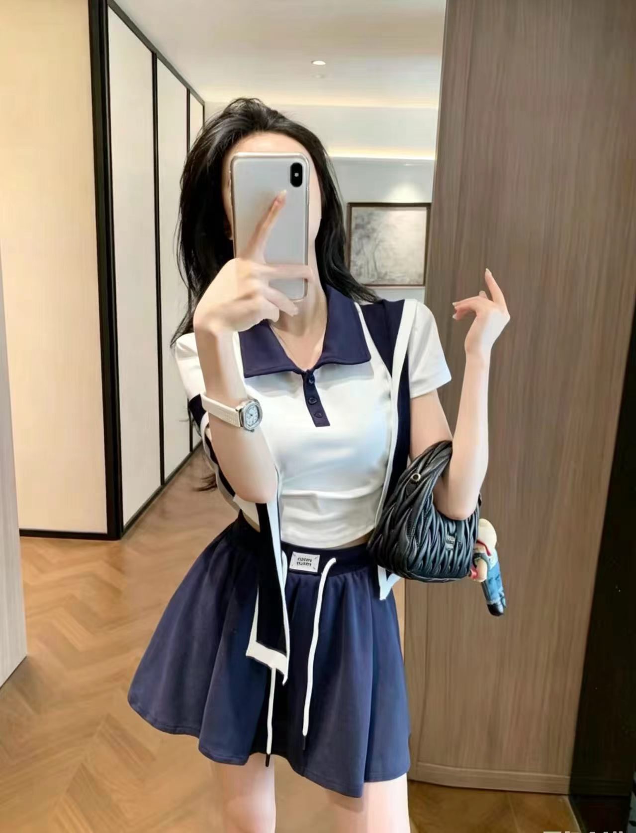 여름 새로운 폴로 칼라 반팔 배색 POLO 셔츠 벨트 숄 플러스 반신 미니 스커트 패션 한 부서 학원 스타일 세트