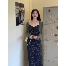 批发薄款披肩防晒开衫外套+韩系碎花连衣裙修身<b class='q'>吊带</b>针织长裙