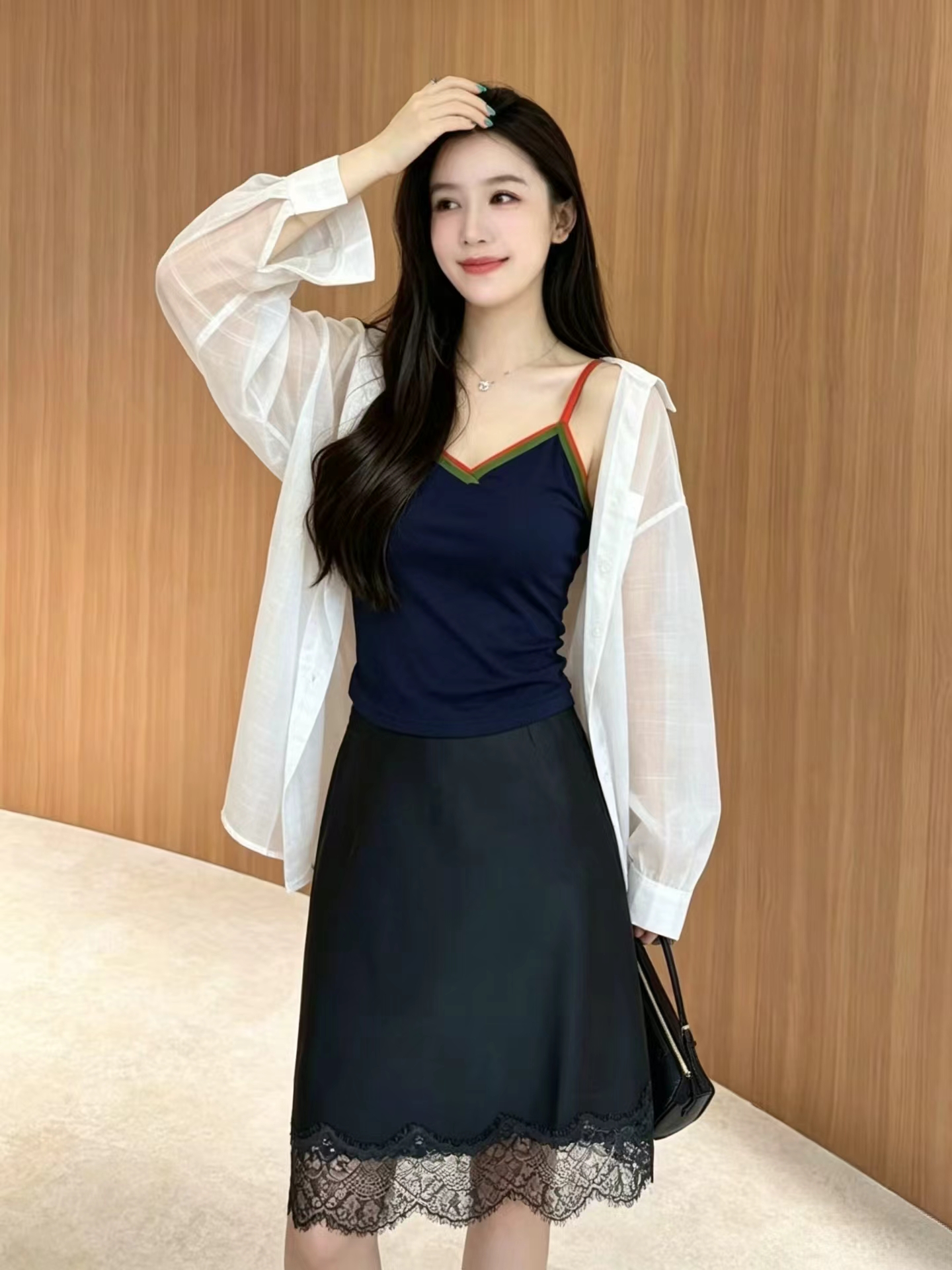 핫걸 섹시함 바람 기타 배색 페이크 레이어드 캐미솔 여름 새로운 짧은 맨위 셔츠 투피스 세트