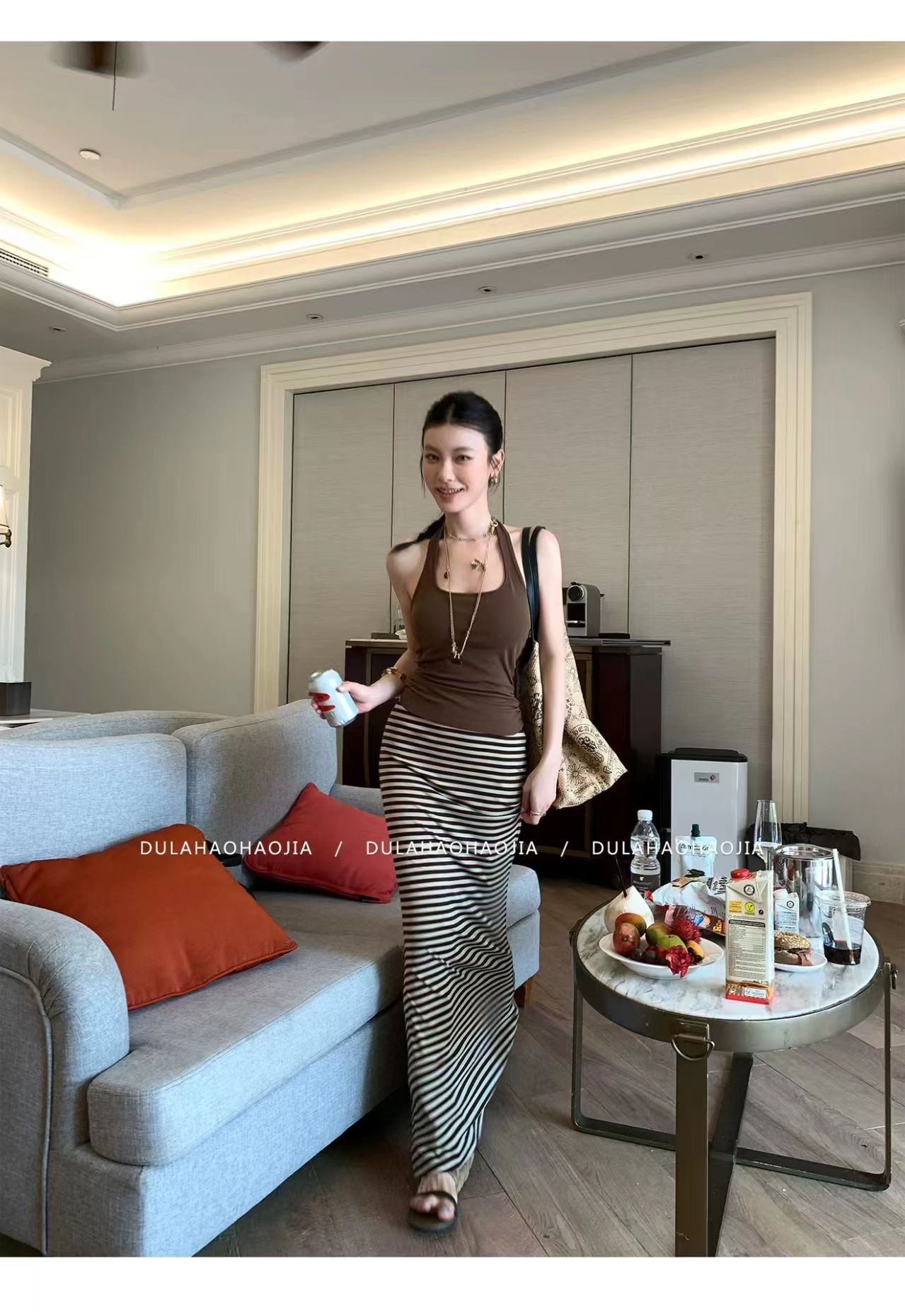 새로운 한국 스타일 패션 핫걸 바람 백리스 행침 목 조끼 허리밴드 스트라이프 인어 꼬리 롱 스커트 투피스 세트