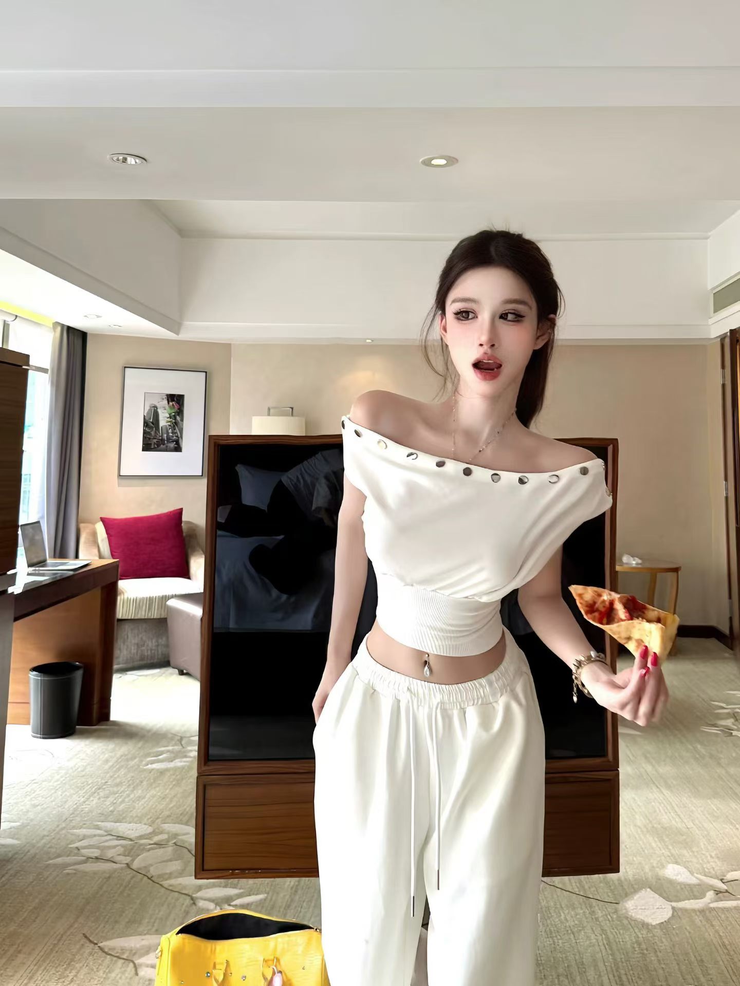 세련된 개성 버드 나무 못 디자인 오프숄더 허리 수축 맨위 하이웨이스트 와이드 레그 팬츠 두 조각 여성 세트 여름 캐주얼 세트