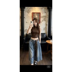批发美式辣妹穿搭咖色吊带背心牛仔七分裤子女夏季松弛感<b class='q'>休闲</b>一整<b class='q'>套装</b>