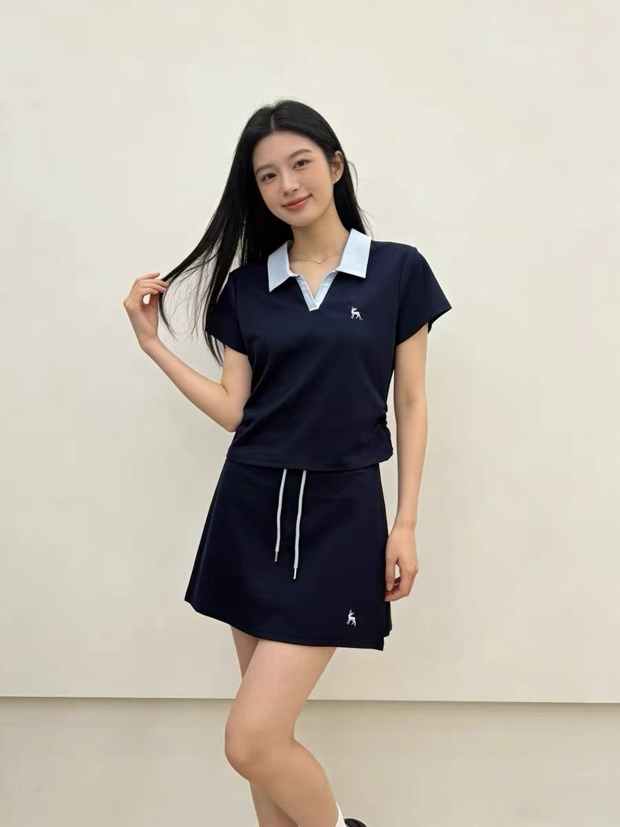 작은 키 캐주얼 스포츠 슈트 여성 2026 여름 새로운 POLO 칼라 배색 맨위 바지 연령 감소 투피스 세트