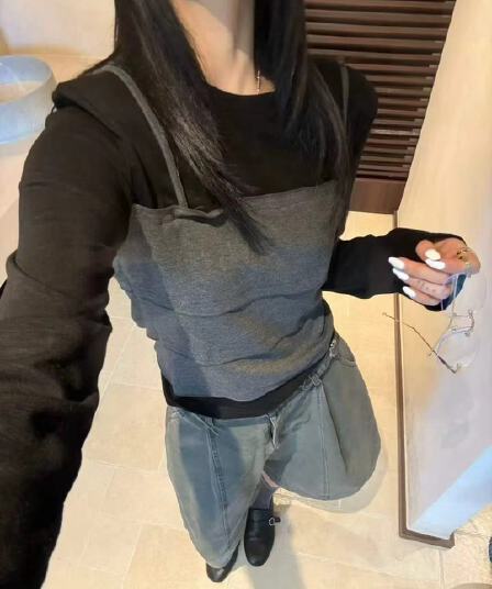 2026 가을 겨울철 새로운 디자이너 섹션 달콤한 매운맛 배색 페이크 레이어드 긴팔 티셔츠 만나는