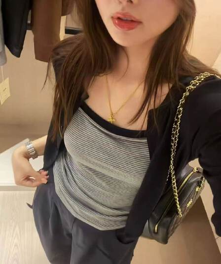 작은 대중 배색 스트라이프 캐미솔 핫걸 여성 가을 품격 긴팔 카디건 코트 투피스 세트