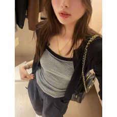 批发小众撞色条纹<b class='q'>吊带</b><b class='q'>背心</b>辣妹女秋季气质长袖开衫外套两件套