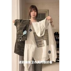 批发<b class='q'>特价</b>刺绣+CVC食毛华棉复合牛奶丝320克特大码300斤女卫衣