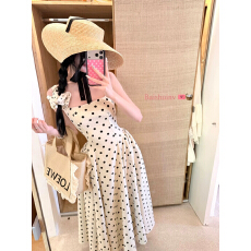 批发白水女 游园爱丽丝 <b class='q'>赫本</b><b class='q'>风</b>波点吊带裙女春夏法式复古修身连衣裙
