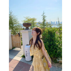 批发黄色碎花荷叶吊带连衣裙收腰显瘦a字长裙