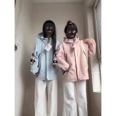 批发秋新款软壳冲锋衣男女粉蓝情侣外套风衣甜美机能风冲锋衣