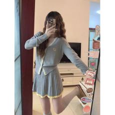 批发大码秋冬学院风v领针织开衫上衣女法式气质高腰百褶半身裙两件套