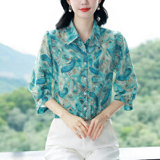 批发实拍雪纺<b class='q'>衬衫</b>新款复古港味气质桑蚕丝上衣女士百搭小衫宽松遮肚子