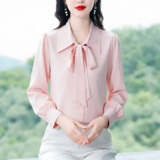 批发实拍 <b class='q'>缎面</b>蝴蝶结白色衬衫女设计感小众港风职业OL通勤面试衬衣女