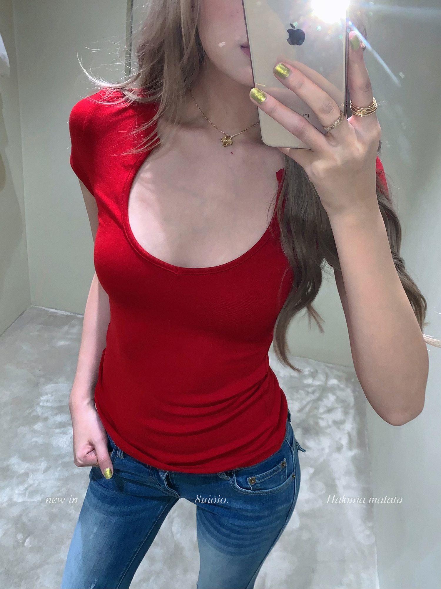 여름 새로운 한 부서 이슬 쇄골 숙박 화이트 u 칼라 긍정적 인 어깨 반팔 사람들 면 티셔츠 여성 몸매 가꾸기 슬림해 보이는 빨간색 맨위