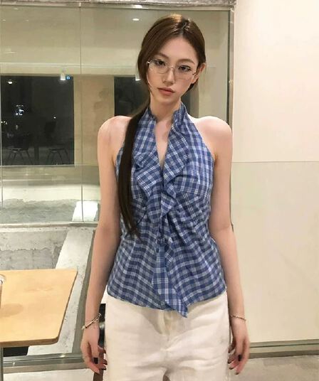 2026 여름 새로운 프랑스식 프릴 파란색 체크무늬 레트로 캐미솔 디자인 센스 민소매 맨위