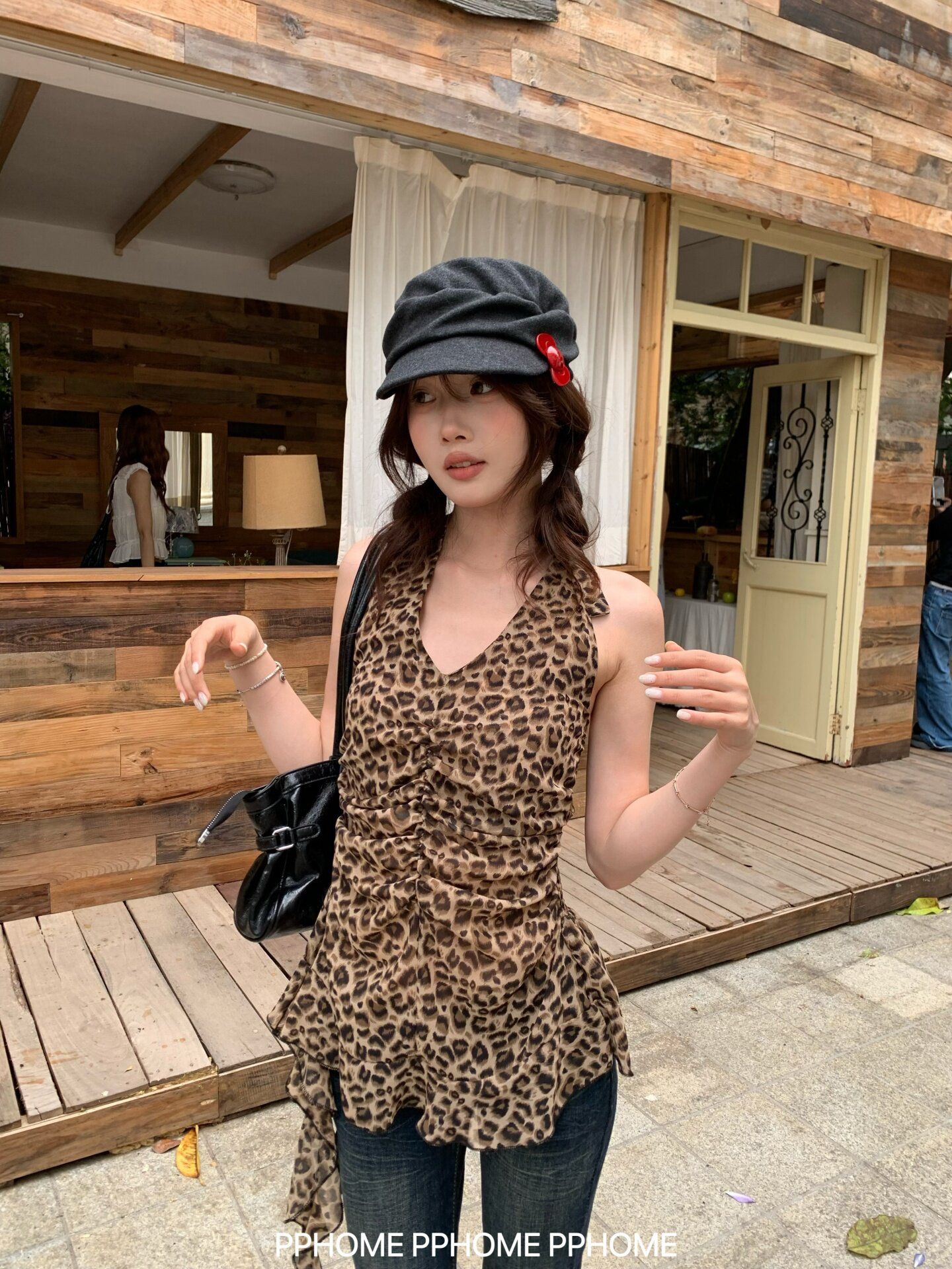 핫걸 레오파드 무늬 아름다움 뒤로 V넥 행침 목 스트랩 캐미솔 여름 새로운 허리 수축 몸매 가꾸기 티셔츠 섹시함 맨위