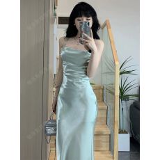 性感御姐风女装2026夏季高级感收腰法式穿搭包臀长裙子