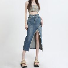 批发高腰不规则开叉牛仔裙女2026<b class='q'>秋</b>季新款毛边设计感包臀显瘦半身裙子