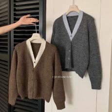 批发DFJ.STUDlO秋季新款休闲简约设计感撞色假两件<b class='q'>V领</b>针织开衫女SZ