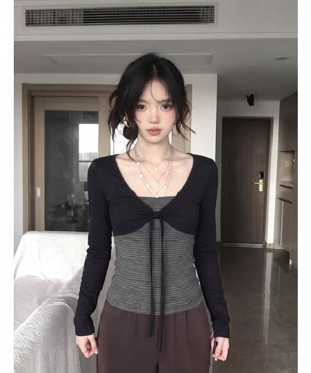 한 부서 디자인 센스 V넥 패치워크 색상 긴팔 사람들 면 티셔츠 여성 가을 몸매 가꾸기 슬림해 보이는 쇼트 스타일 핫걸 외출용 맨위