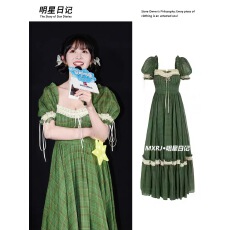 批发田曦薇<b class='q'>明星</b><b class='q'>同款</b>绿色格纹泡泡袖连衣裙高级感法式收腰裙子女2026夏