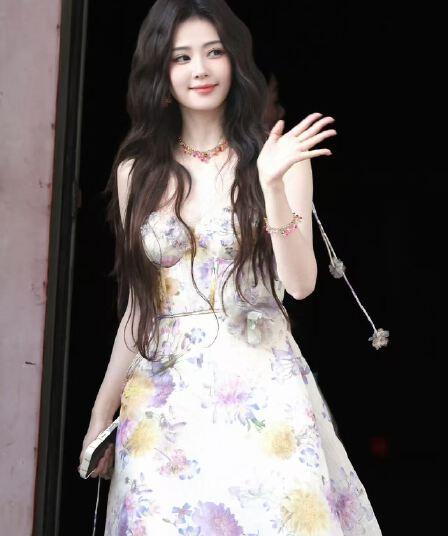 흰색 사슴 같은 단락 큰 진자 여름 신제품 유화 프린트 슬립 드레스 휴가 치마 허리 수축 요정 롱 스커트