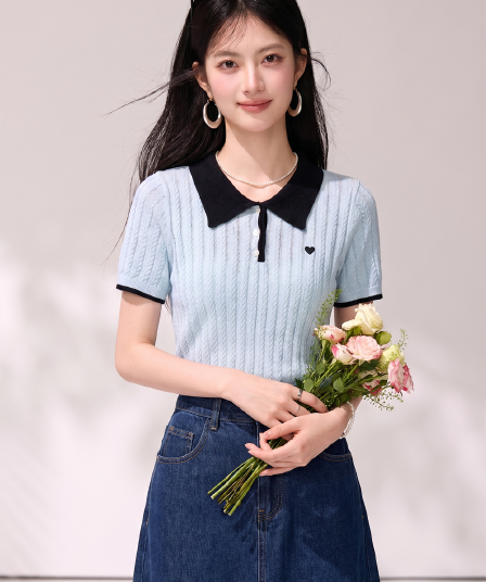 실사 있음 2026 여름 배색 POLO 칼라 반팔 여성 하트 자수 부드러운 바람 다용도 출퇴근 맨위