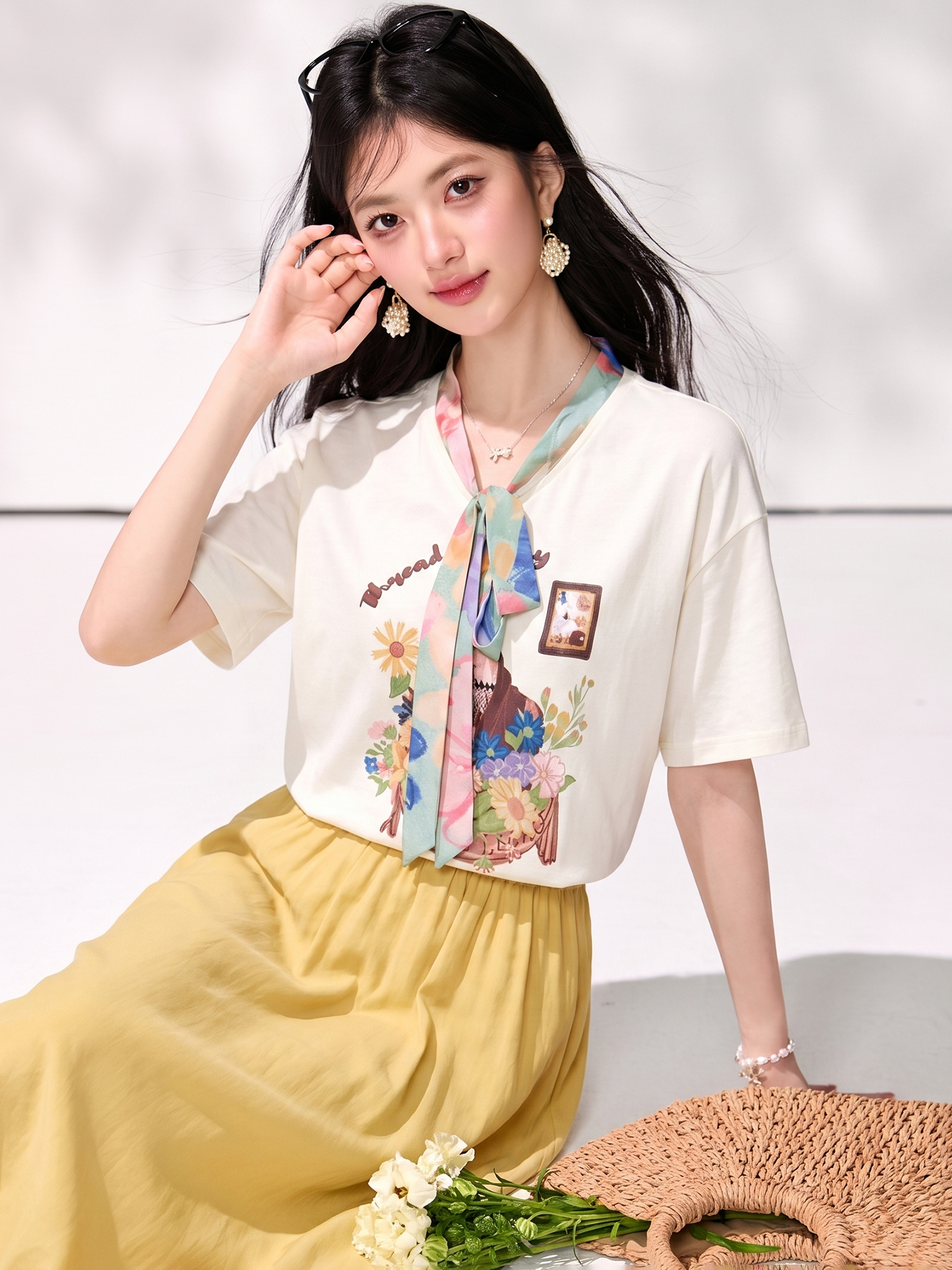 실사 2026 디자인 센스 전원 바람 스트랩 반팔 티셔츠 여성 여름 다용도 연령 감소 꽃무늬 프린트 맨위