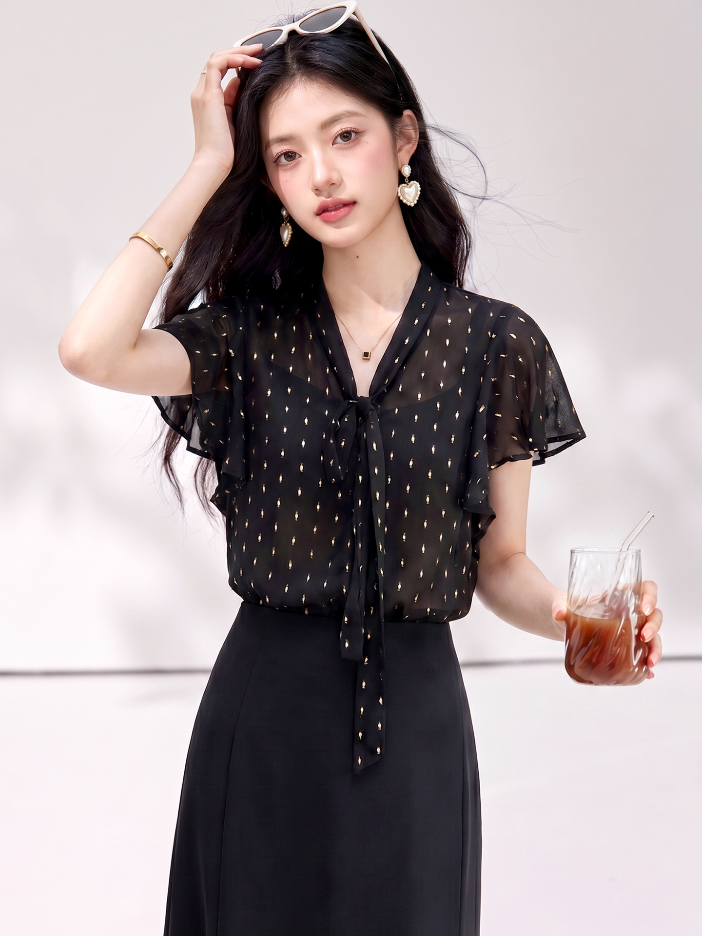 cocobella2026 년 여름 조용한 럭셔리 바람 자카드 직금 도트 무늬 사람들 실크 셔츠 리본 반팔 셔츠