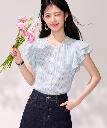 실사 있음 패치워크 레이스 라운드 넥 블루 화이트 스트라이프 프릴 여성 셔츠 2026 여름 새로운 맨위