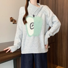 批发实拍大码翻领毛衣女秋冬季苹果提花灰色针织衫长袖宽松慵懒风上衣