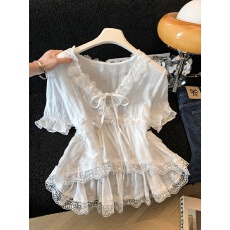 批发法式温柔蕾丝系带衬衫女夏季薄款设计感收腰宽松洋气减龄短袖上衣