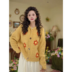 批发巨好看独特漂亮花朵刺绣针织开衫女秋冬季大码<b class='q'>胖</b><b class='q'>mm</b>设计感毛衣外套