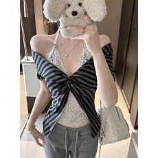 批发夏季新款纯欲风假两件条纹V领短袖T恤女修身一体式带<b class='q'>胸</b>垫百搭上衣