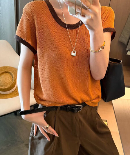 한 부서 배색 페이크 레이어드 반팔 티셔츠 여성 여름 새로운 느슨함 센스 루즈핏 슬림해 보이는 외국 가스 맨위 서비스