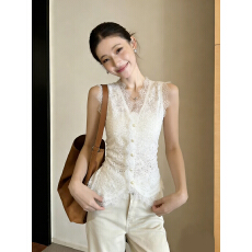 批发高品质百搭V领蕾丝小衫2026早春新款时尚<b class='q'>打底衫</b>上衣背心潮