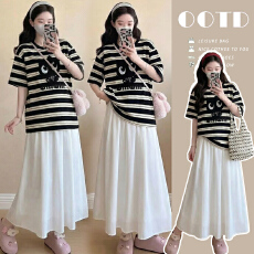 批发实拍现 <b class='q'>孕妇</b><b class='q'>纯棉</b><b class='q'>百搭</b>简约卡通短袖＋宽松休闲半身裙套装